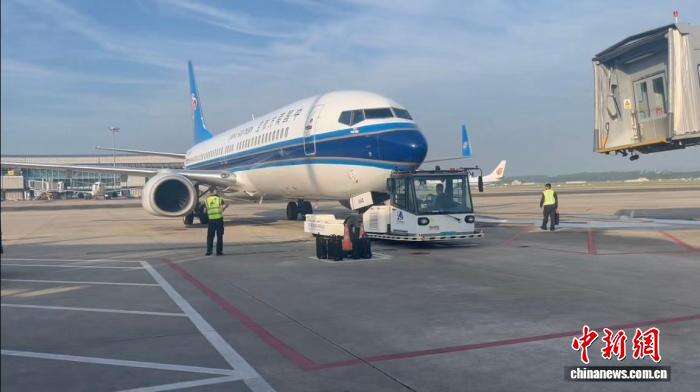 南航增开东盟直航包机 执飞仰光、万象至南宁往返航线