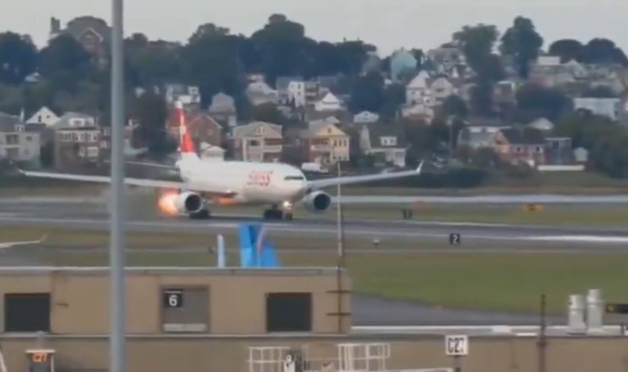 瑞士航空一客机发动机喷火 紧急停止起飞