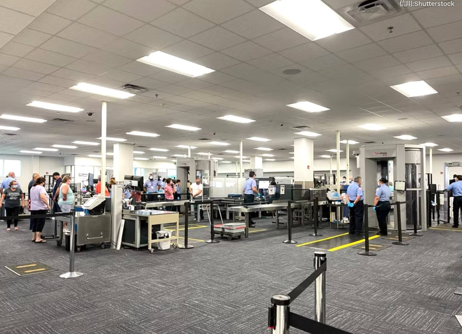 行李中惊现人骨?旅客称是用于仪式