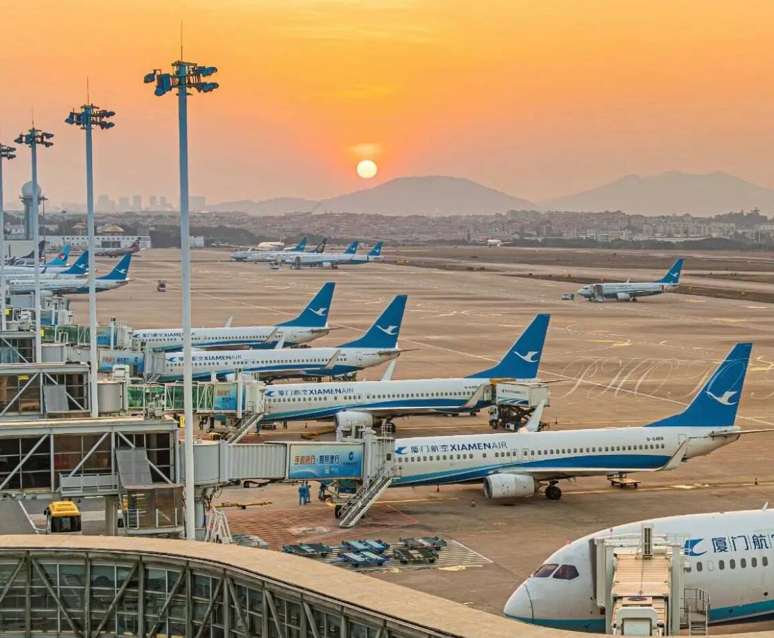 厦门空港“空空中转”货运量今年前八月同比增长42%