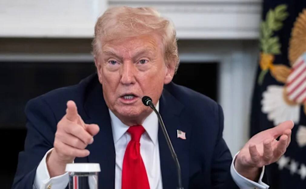 特朗普暗示或将限制飞机零部件进入中国