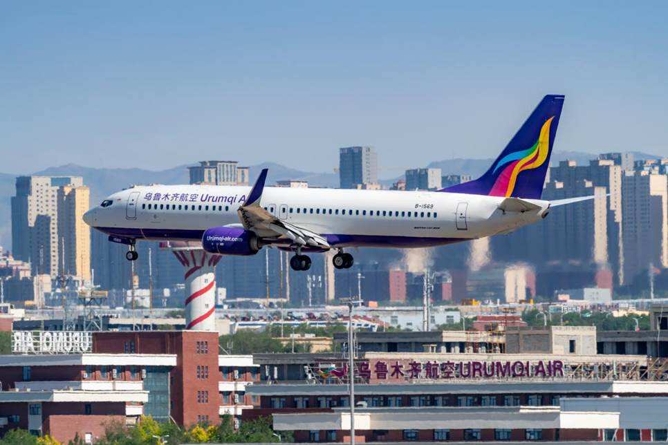 2025年冬航季，乌鲁木齐航空航线网络焕新，深耕新疆织密区域空中通道