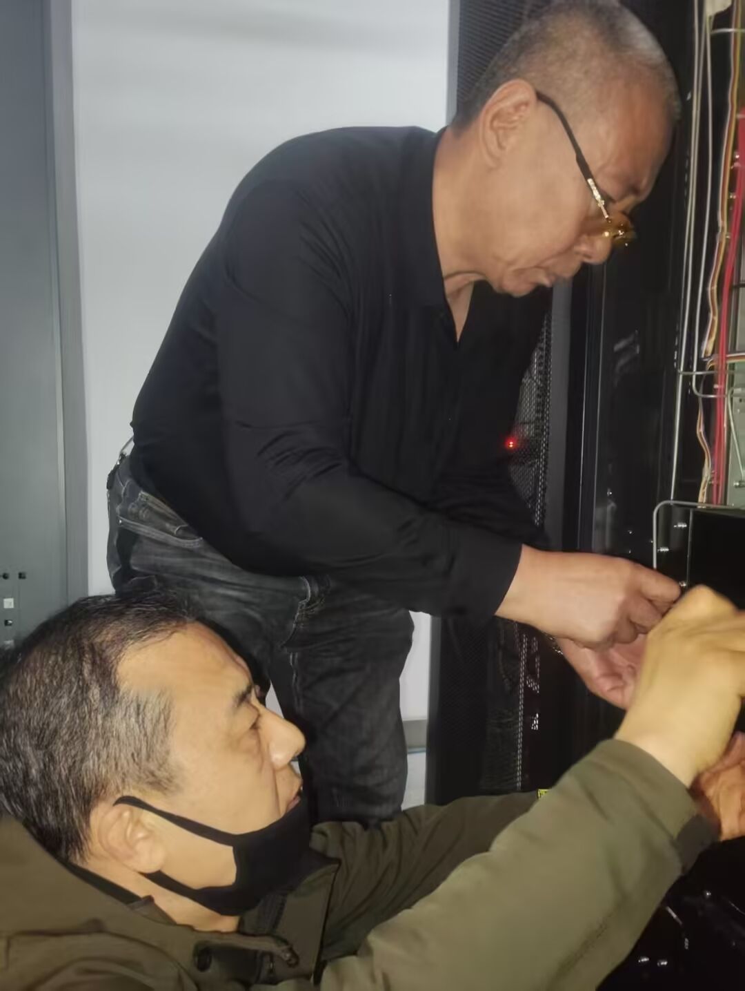 青岛空管站黄城导航台焕新升级