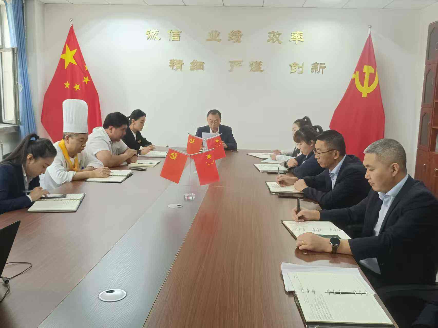 新疆机场集团天缘航旅有限责任公司库尔勒（库车）分公司组织开展心肺复苏急救技能专项培训