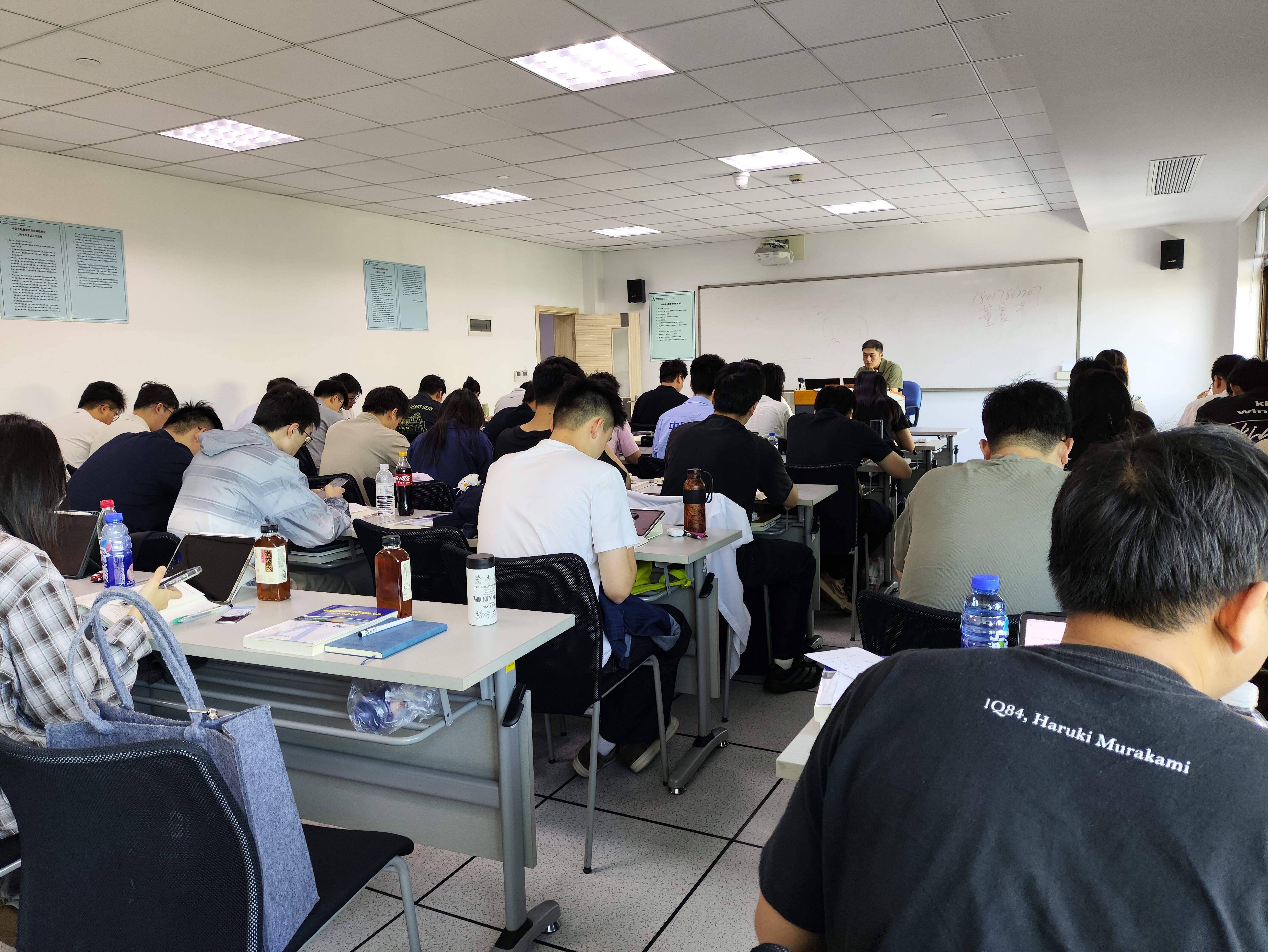 福建空管分局技术保障部新员工赴沪参训 夯实通导监视岗位能力根基