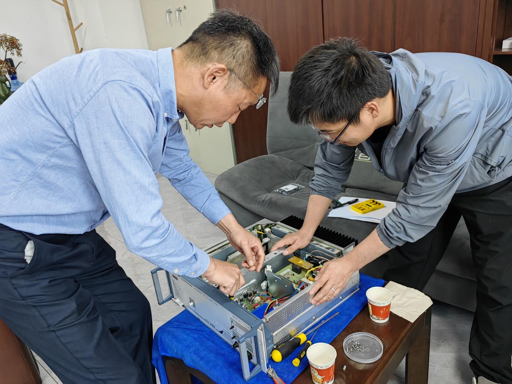 新疆空管局技保中心主动作为开展电台抢修和预防性维护