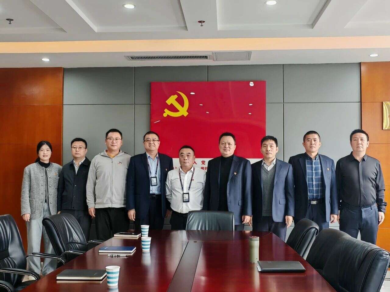 河南空管分局联合郑州机场公司开展跑道安全交流会