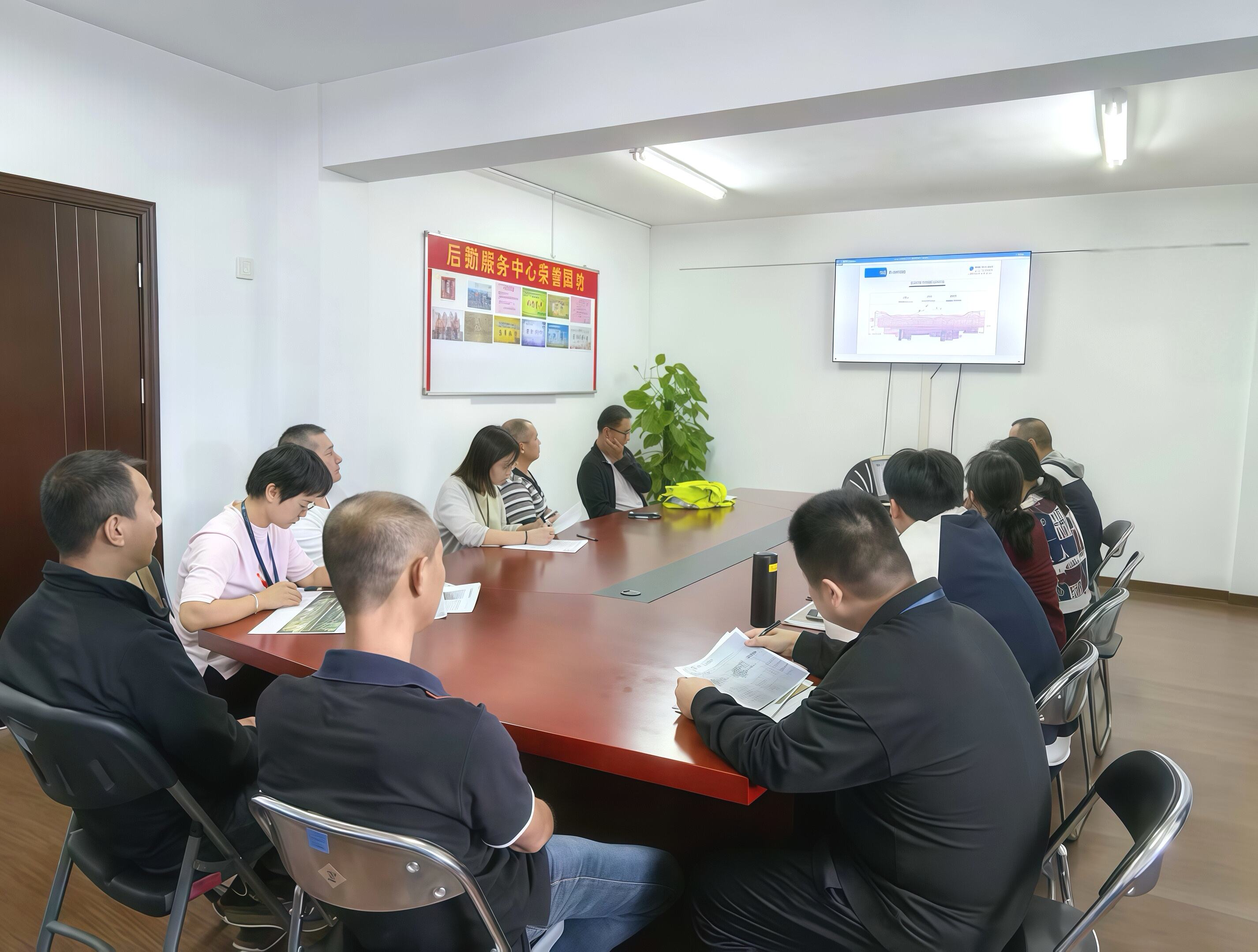 福建空管分局后勤服务中心圆满完成“防跑道侵入”专项培训