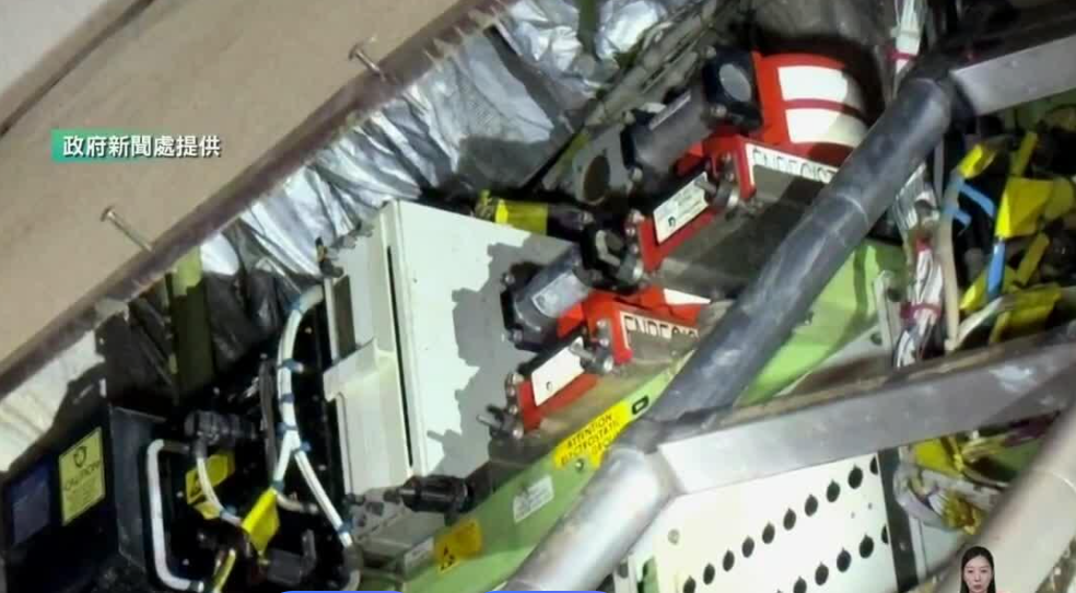 香港机场货机事故涉事机组人员均留港 李家超：如有违法行为必会追究