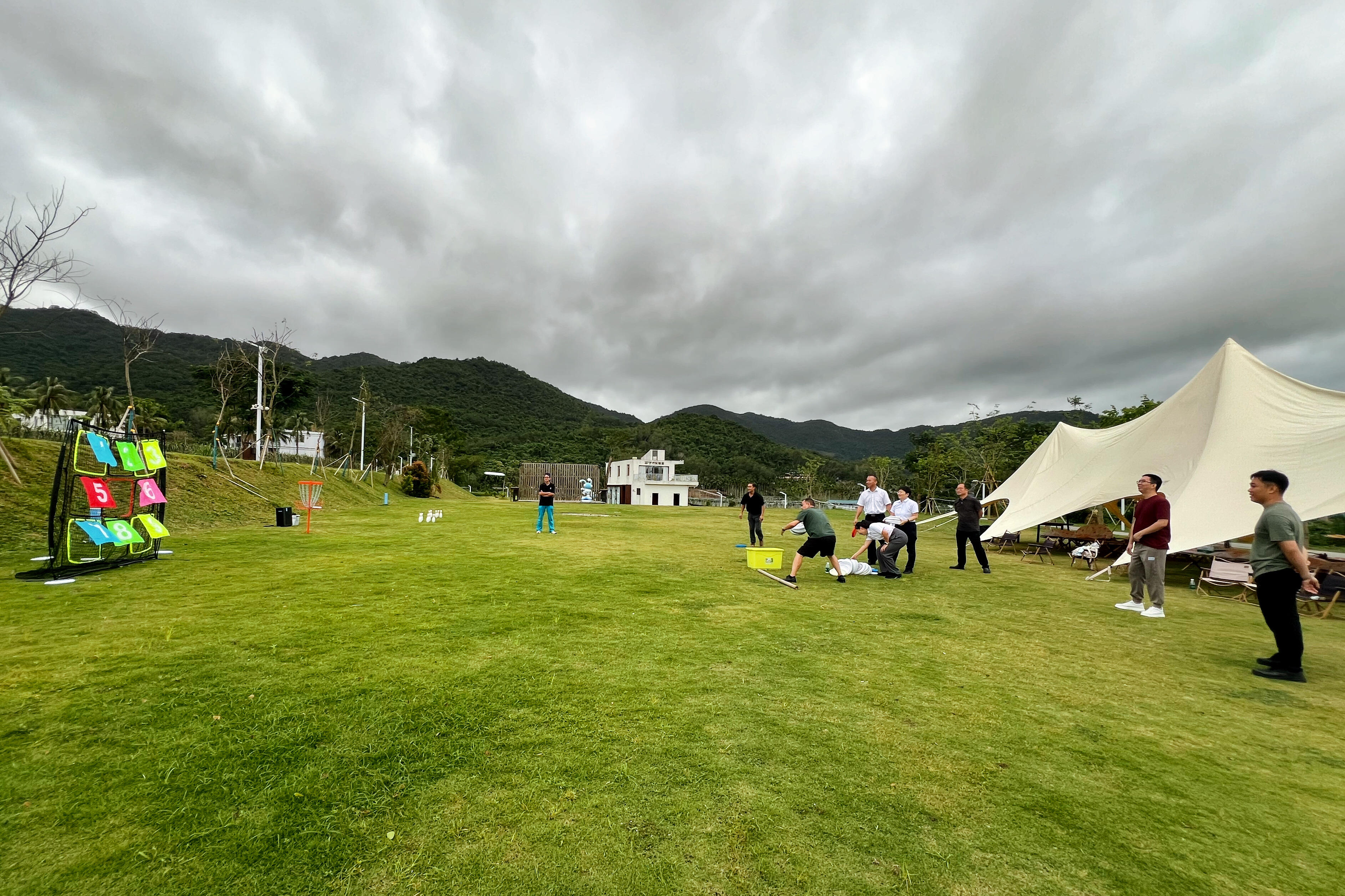 三亚空管站技术保障部分会举办“同心飞驰，盘聚力量”主题飞盘竞赛