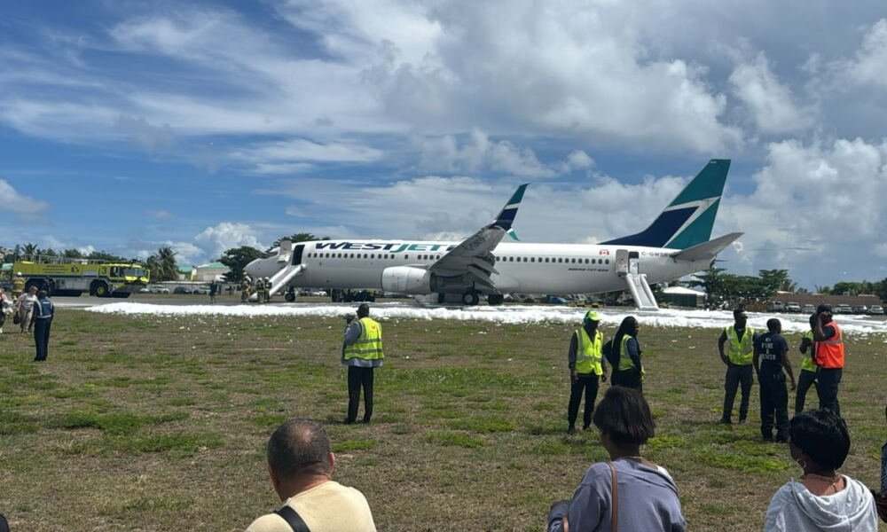 西捷航空主起落架坍塌事故初步调查:并非硬着陆引起