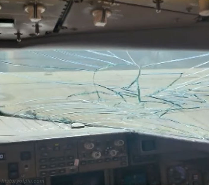 玻璃受损却无视警告继续起飞?巴基斯坦航空一客机飞行时驾驶舱玻璃破裂