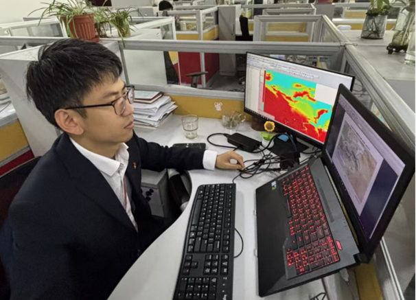 冬春航季幕后护航者：新海航天津航空签派技术团队筑牢安全运行根基