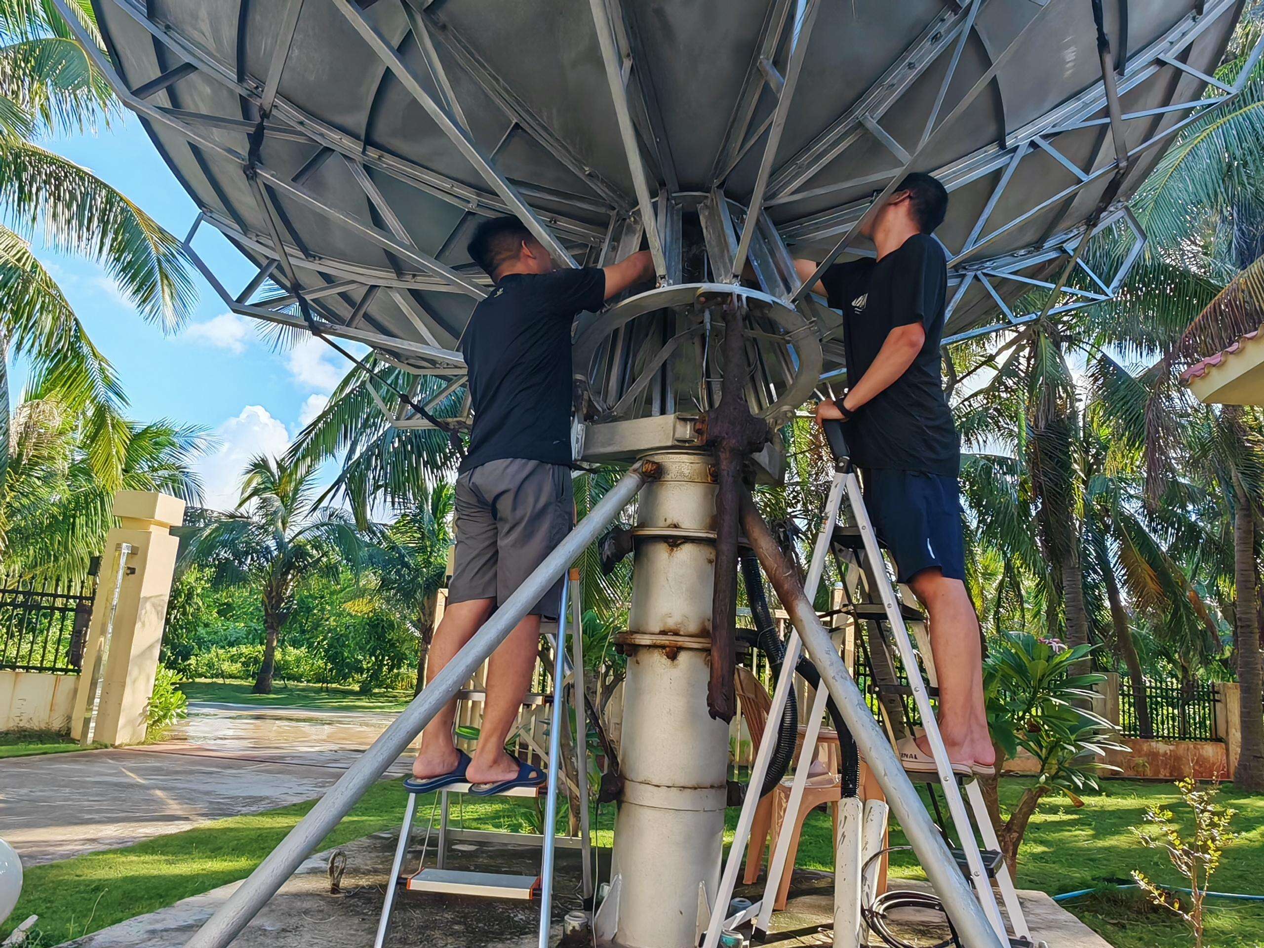 三亚空管站技术保障部圆满完成设备换季维护工作