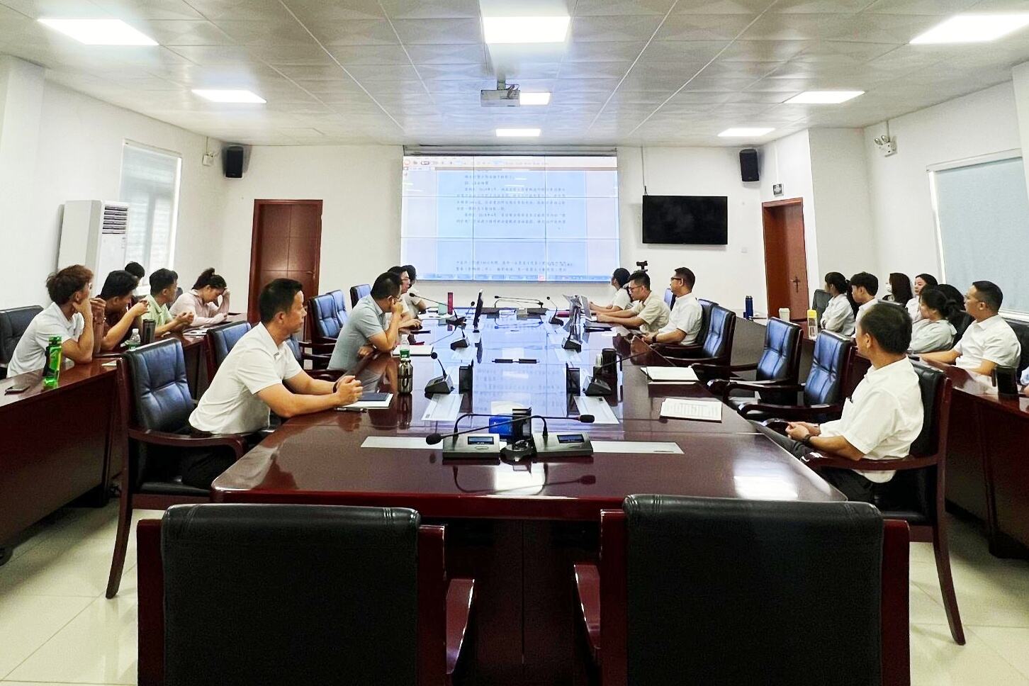 三亚空管站圆满完成防跑道侵入安全教育月活动