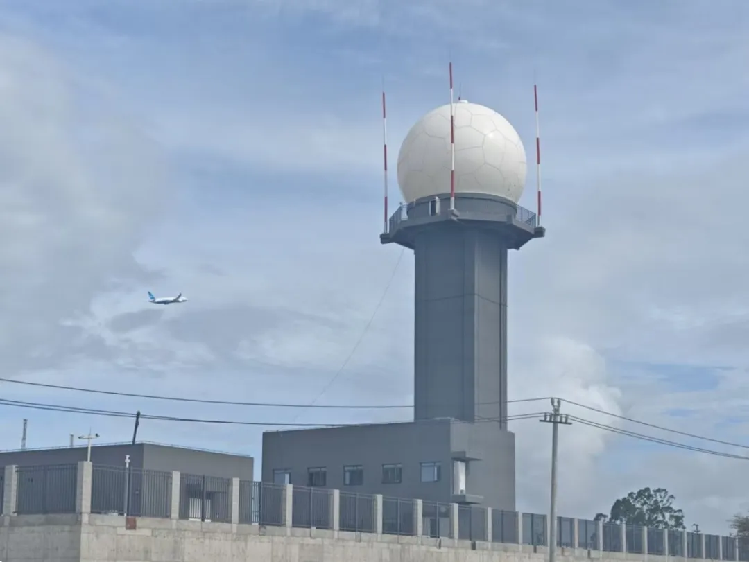 福建空管分局圆满完成新建二次雷达校飞任务