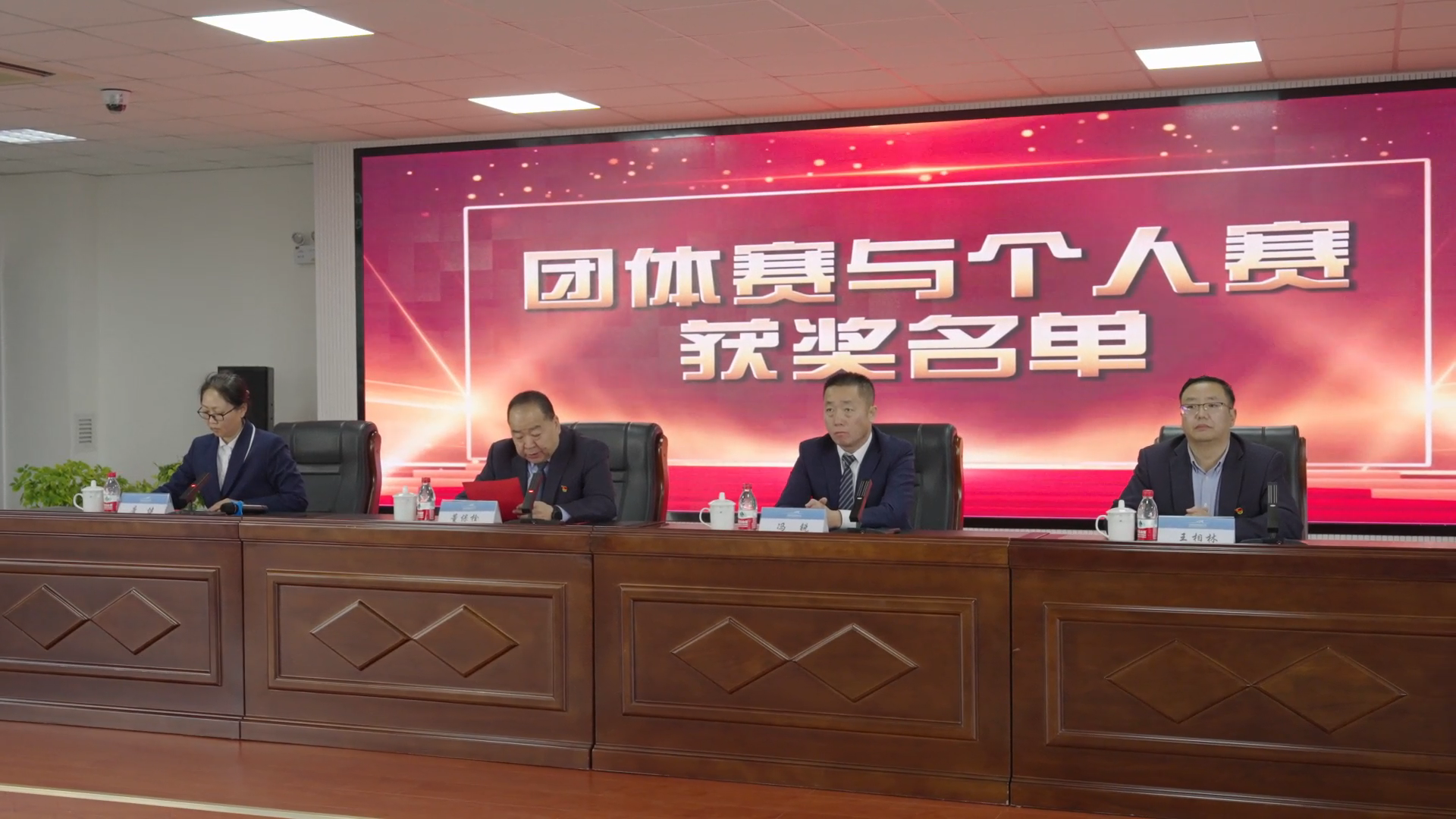 新疆机场集团第三届机坪长业务技能竞赛圆满闭幕