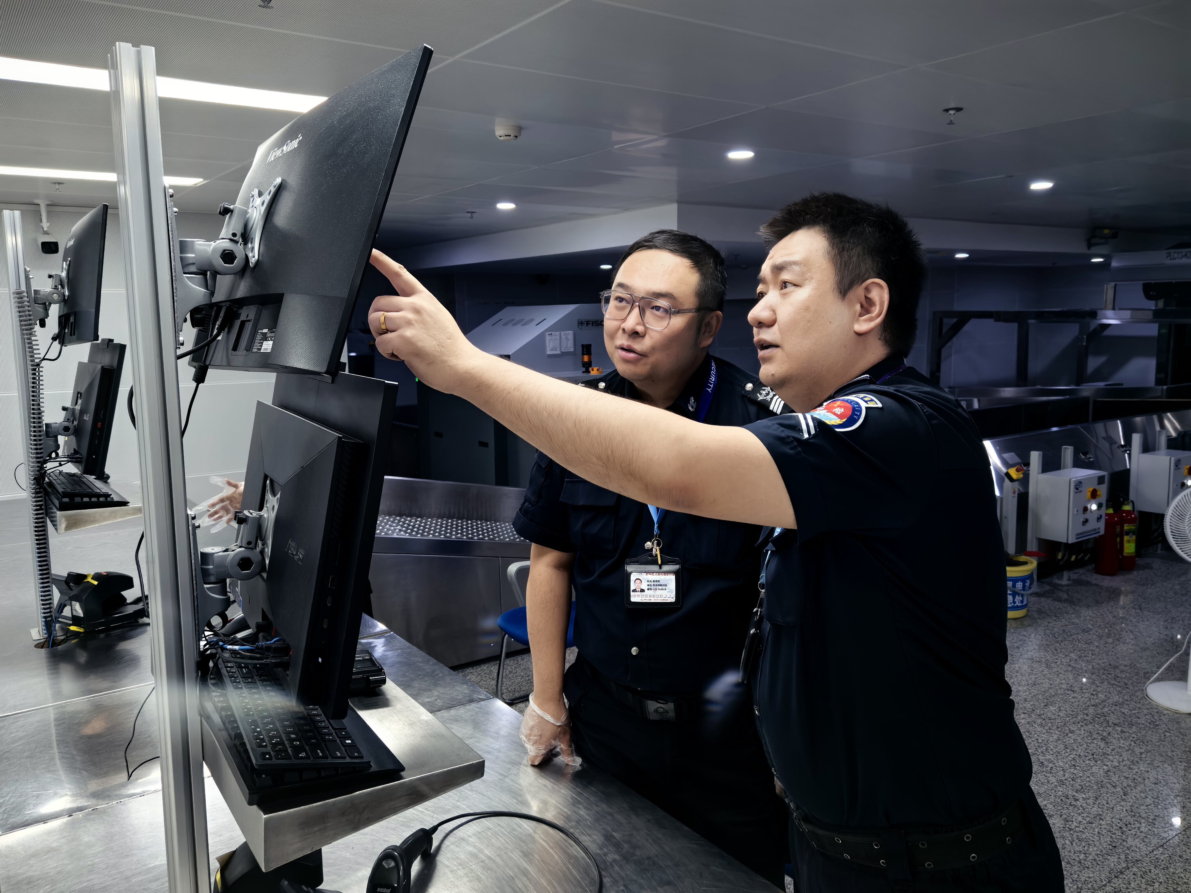 乌鲁木齐国际机场分公司安全检查总站行李检查室 助力跨科室员工快速成长