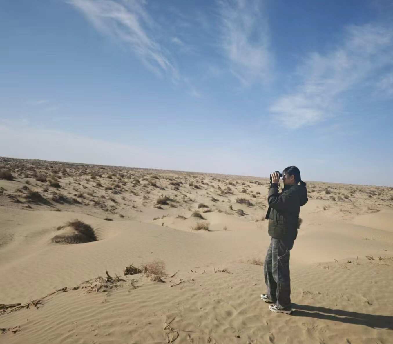 新疆机场集团积极赴且末、巴里坤地区开展秋冬迁徙鸟观测调研