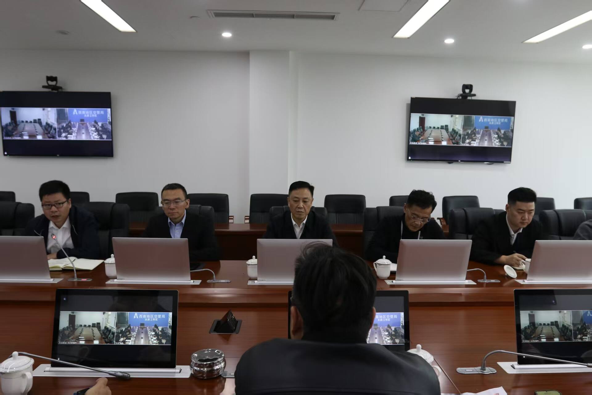 西南空管局天府空管办推动召开天府机场超高树木治理工作现场推进会