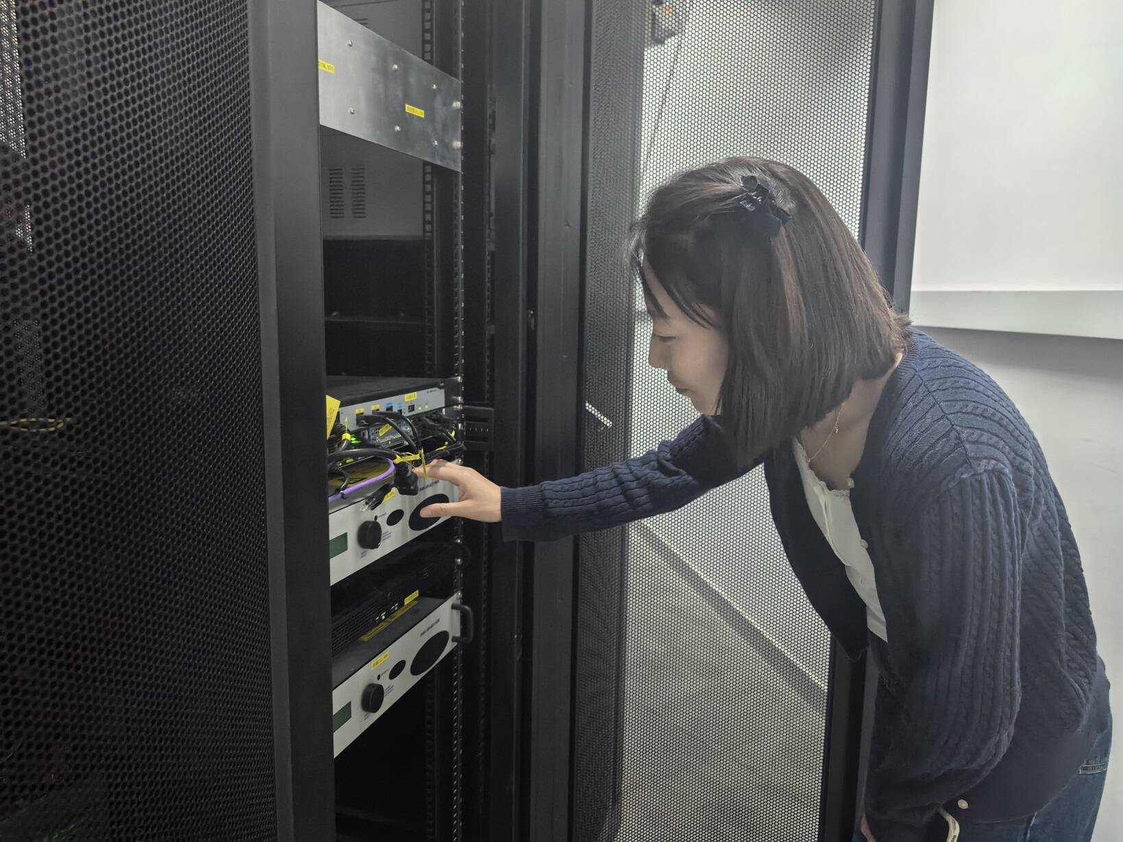 西南空管局技保中心天府航管室完成备用内话系统半年维护