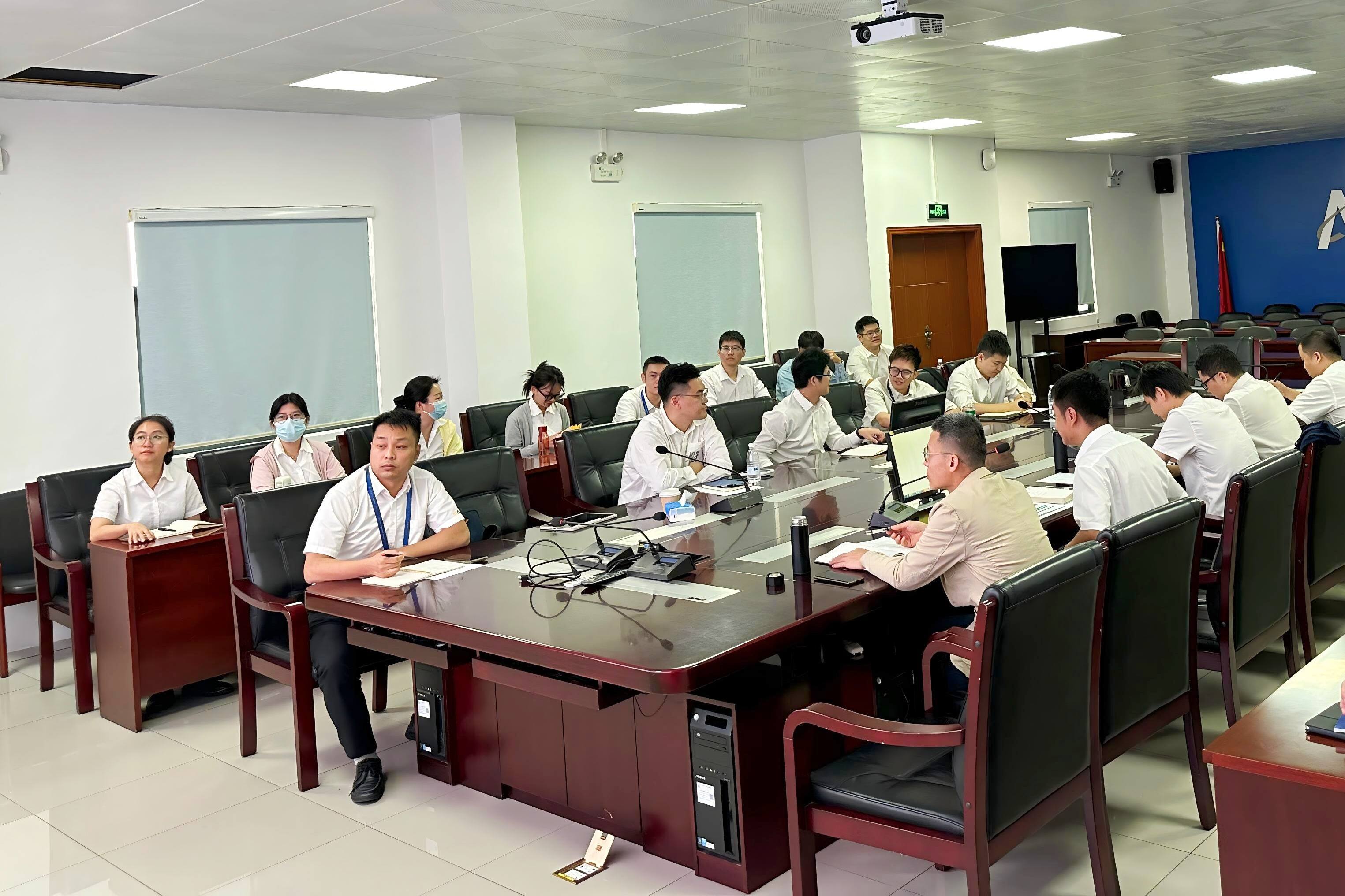 三亚空管站管制运行部进近管制室锚定搬迁筹备，守牢安全底线