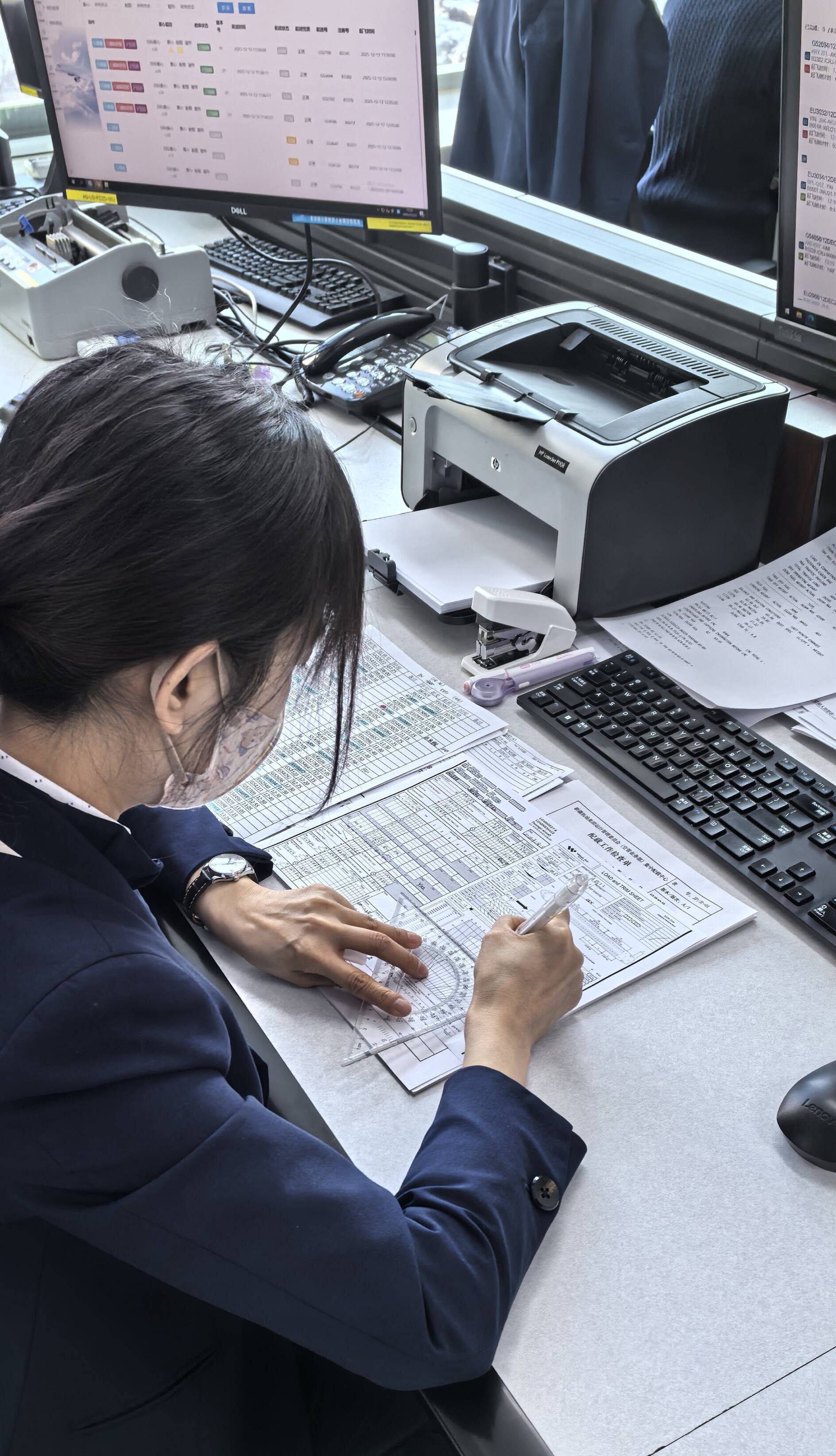 新疆机场集团运管委按期完成西部航空配载复训