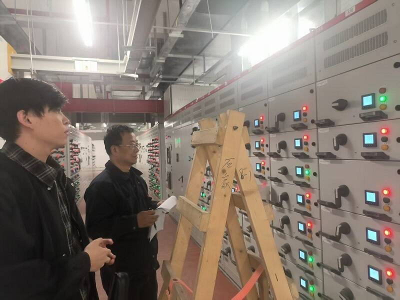 福建空管分局航服公司开展机场二期扩建空管工程工艺配电核对工作