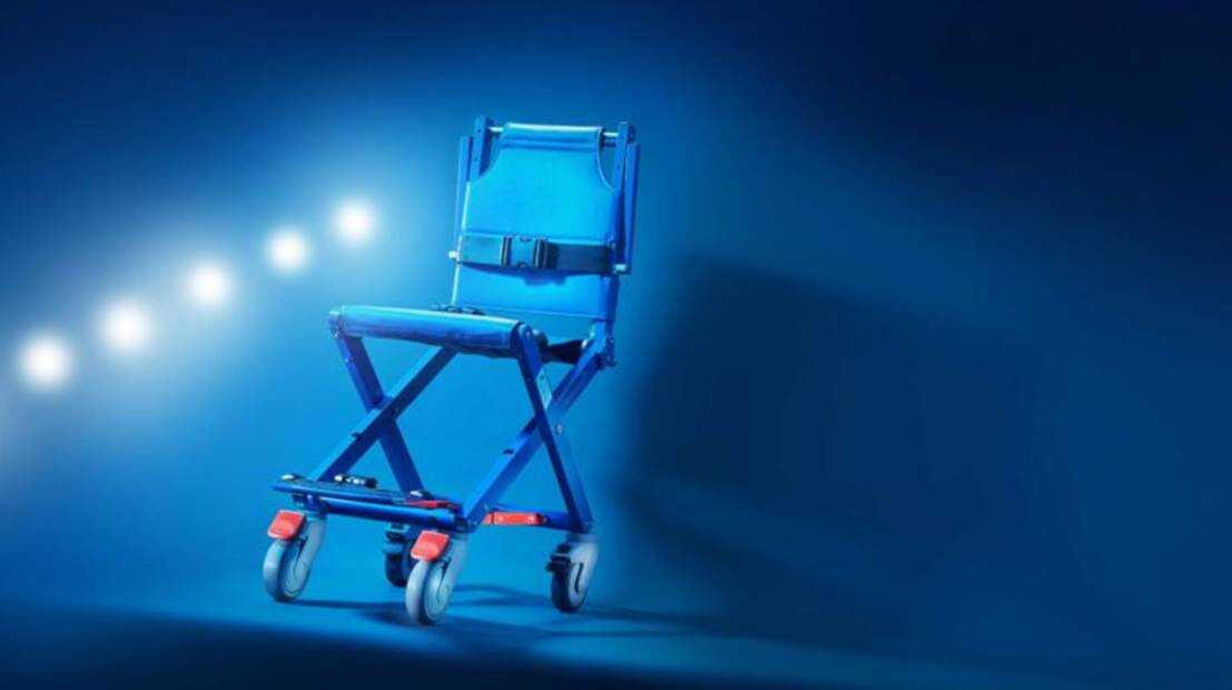西捷航空收购了Airchair的机载轮椅，用于提升其波音机队的无障碍服务