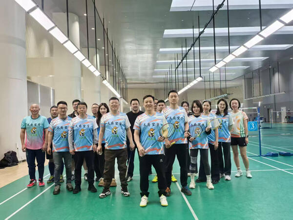 西南空管局天府空管办开展“活力杯”羽毛球团体比赛