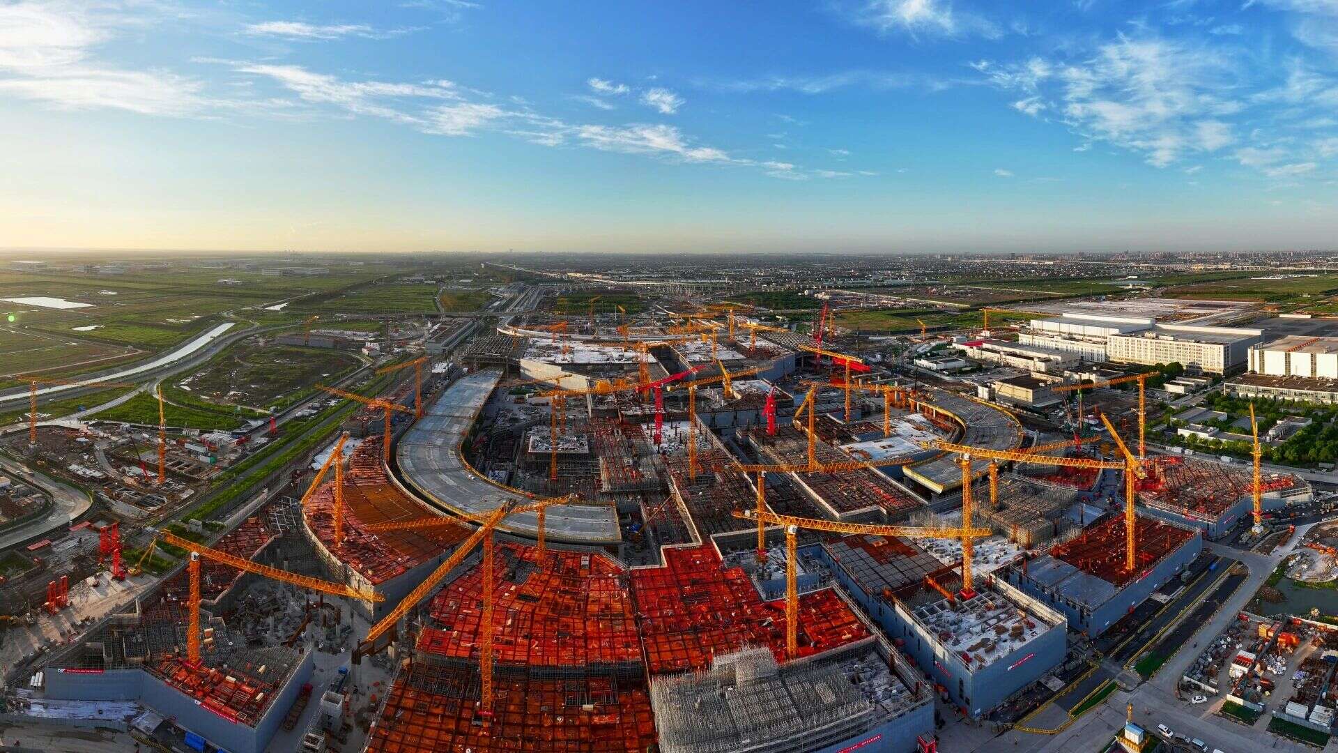 浦东机场四期扩建飞行区工程建设进入新阶段