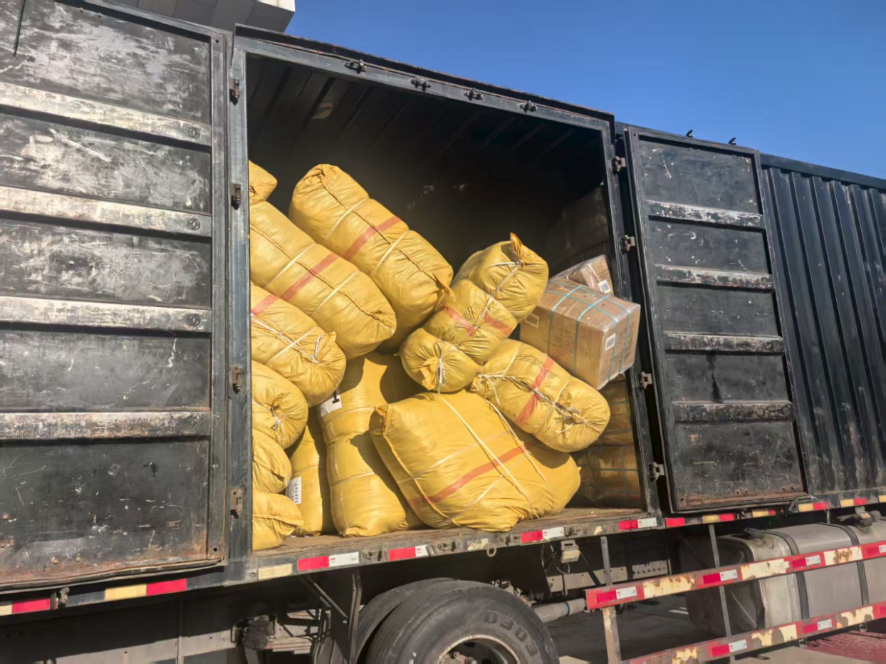 昭苏天马机场顺利完成25年度货运指标