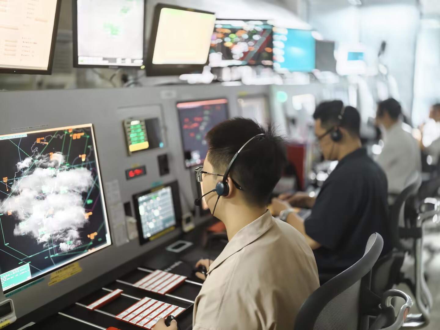 山航SC4877航班老人突发心脏不适，三亚空管开辟空中绿色通道