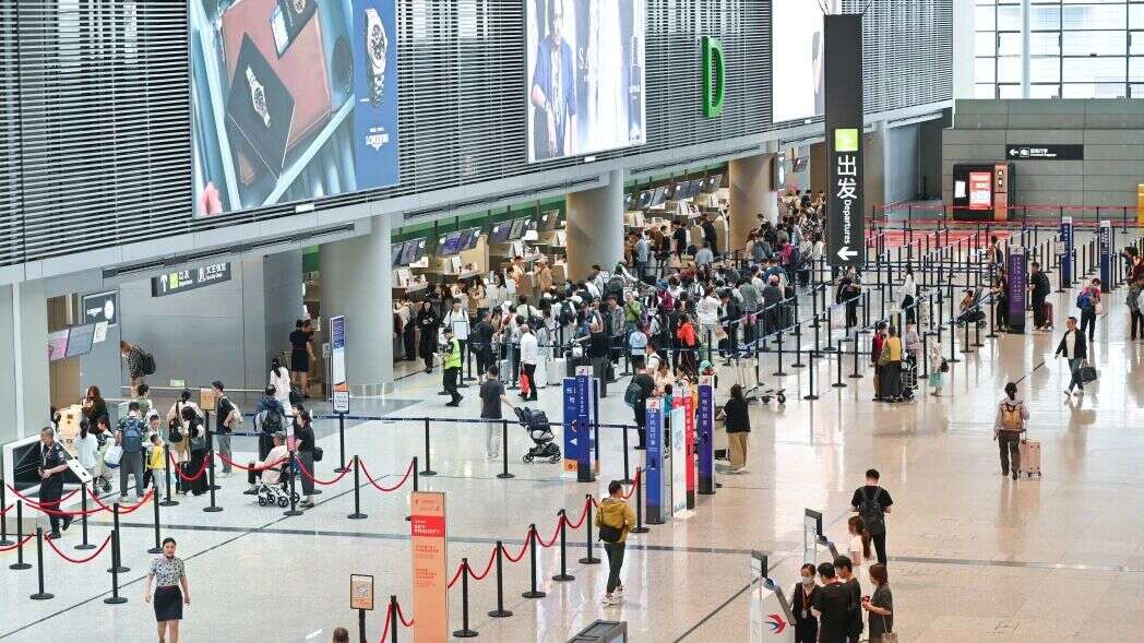 虹桥机场沪渝快线跨航司签转服务上线，旅客在隔离区内即可完成托运行李签转