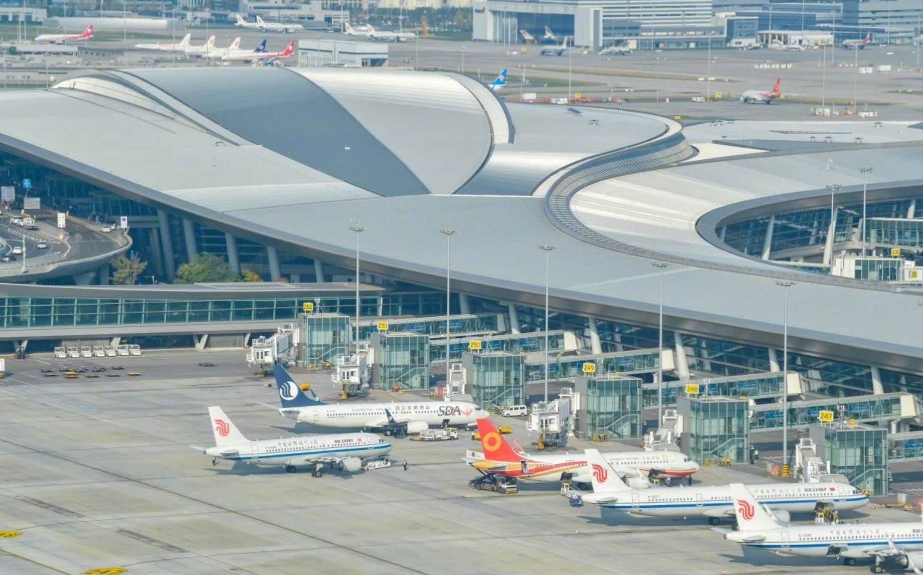 成都开通两条直飞东南亚航线