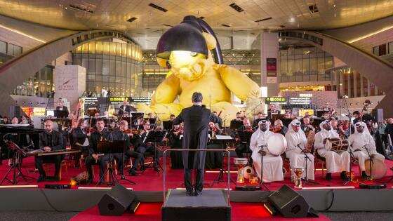 哈马德国际机场与卡塔尔免税局合作纪念卡塔尔国庆