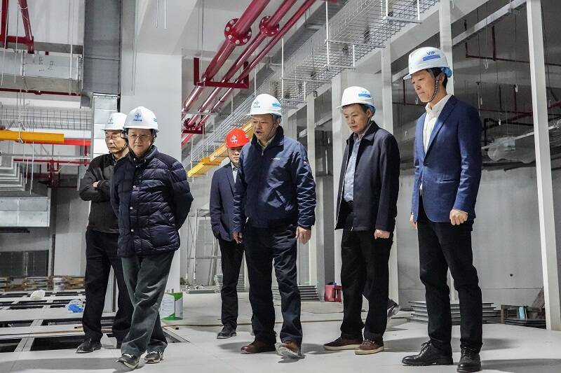 华东空管局局长余波赴厦门空管站新机场空管工程施工现场调研