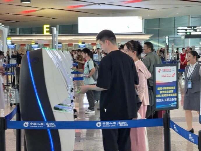 元旦民航客流同比增长超10% 南北双向奔赴成出行主旋律