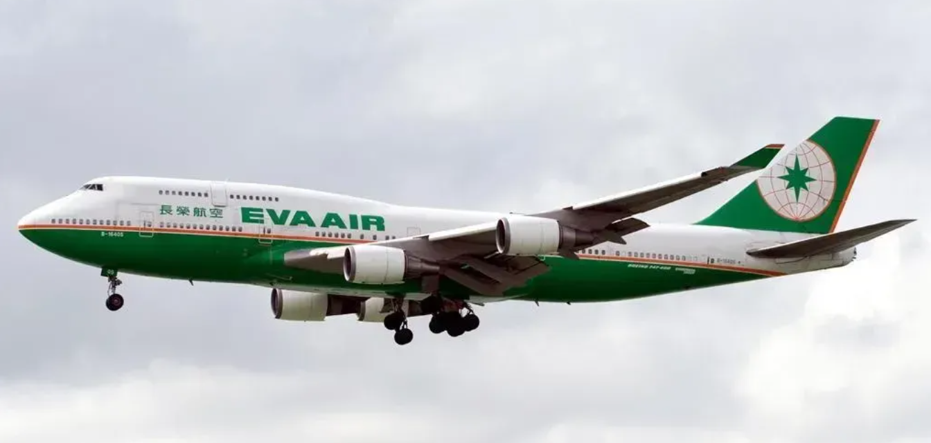 驾驶舱冲突引关注，长荣航空回应：滑行合规，涉事机长停飞并提供心理咨询协助