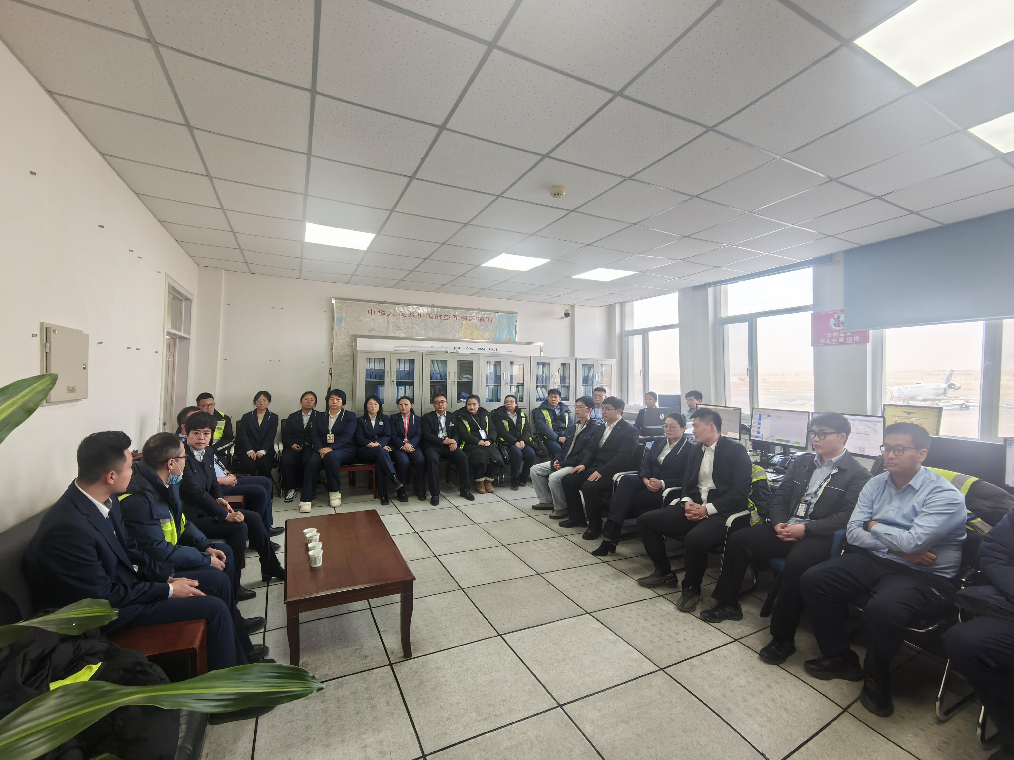 新疆机场集团哈密伊州机场精准施策解难题 赋能空管提质增效