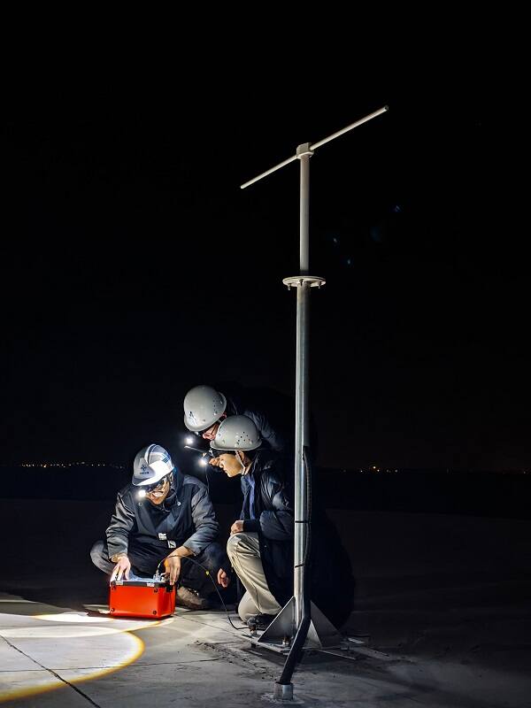 厦门翔安国际机场首套空管核心工艺设备安装完成