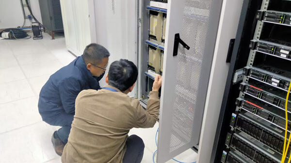 【800M集群系统升级改造系列报道五】西南空管局网络公司电信网络部顺利完成800M集群系统升级改造