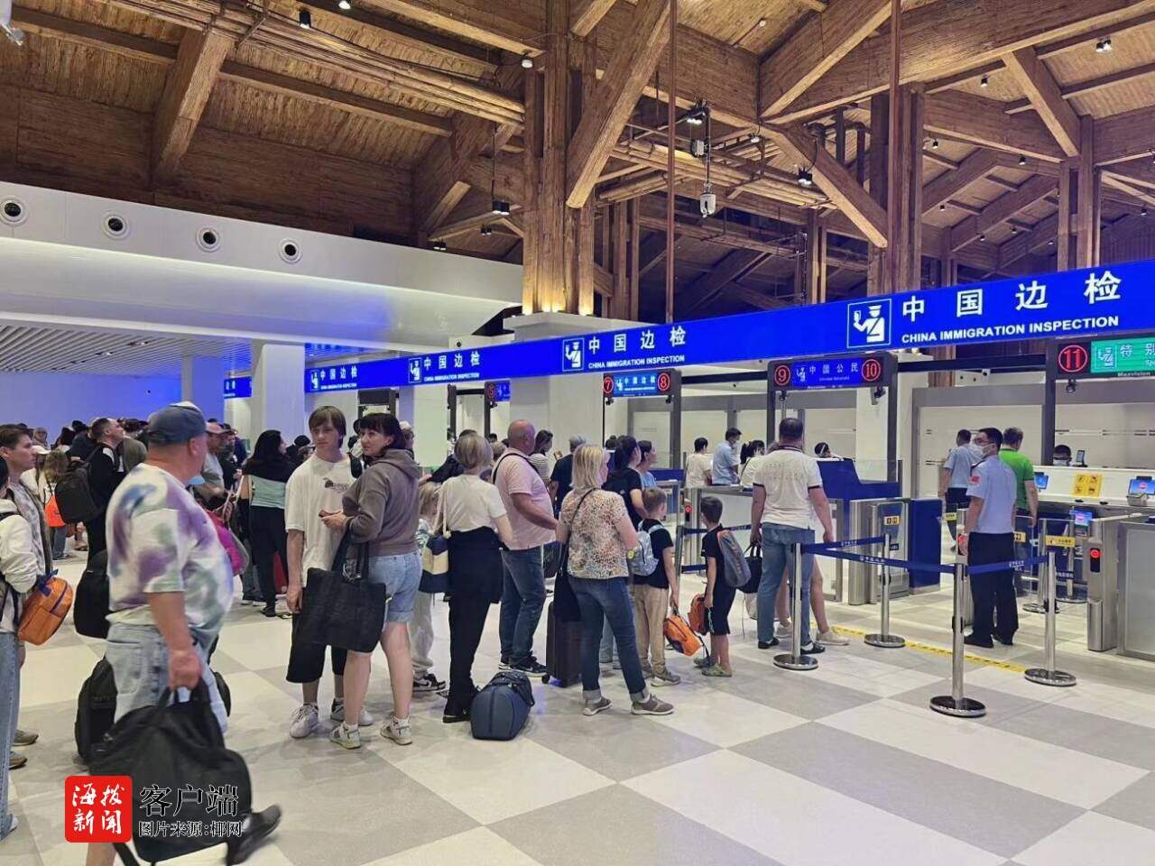 三亚入境过夜游客规模首次突破百万大关