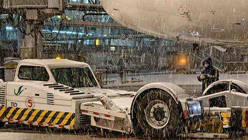 济南机场冬季运行安全保障再升级