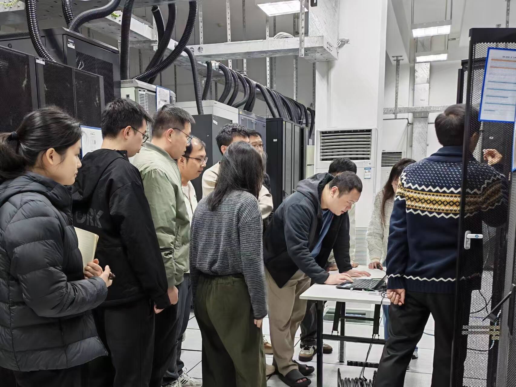 筑牢通信基石 护航春运安全——汕头空管站成功实施转报系统双网改造升级