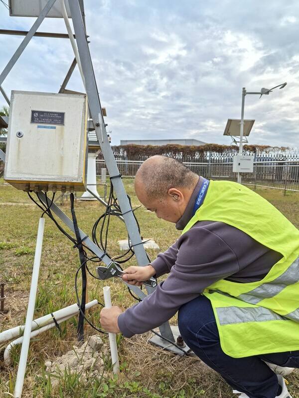 厦门空管站设备信息室持续加强设备巡检