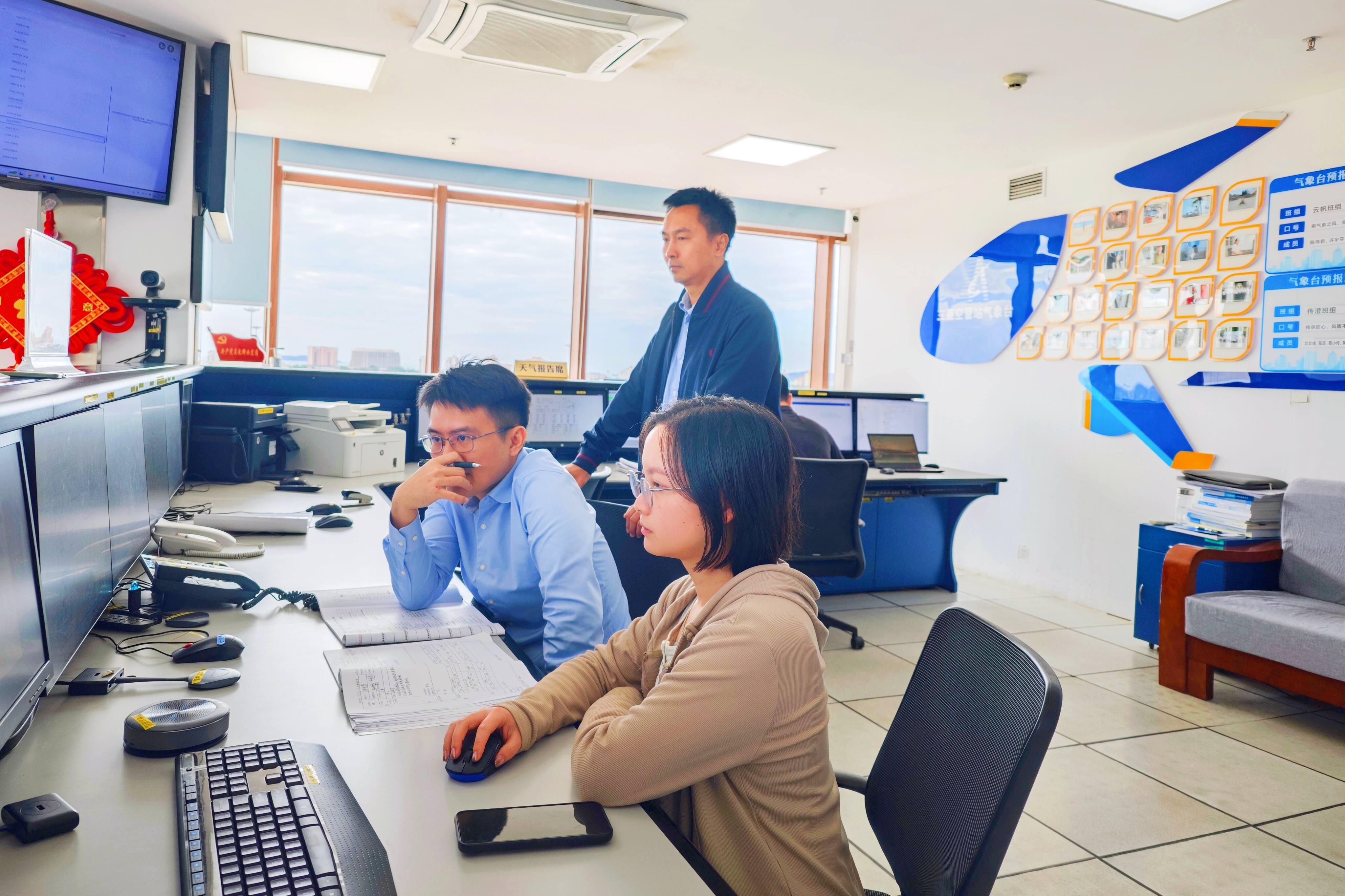 三亚空管站气象台预报观测室多措并举护航春运