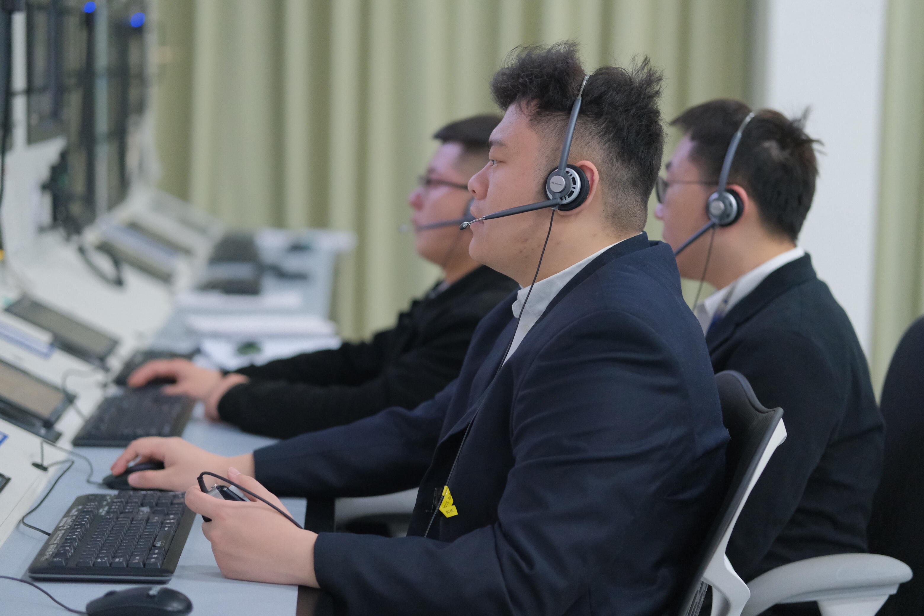 与时间赛跑：广西空管分局多部门联动保障患病旅客航班紧急备降