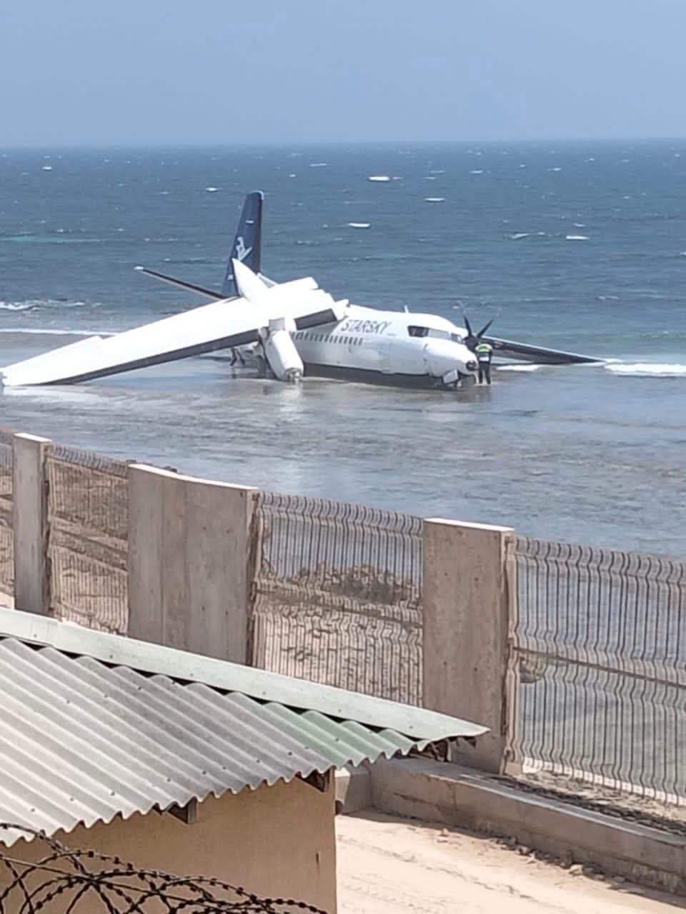 索马里一客机冲入海中 未造成人员受伤