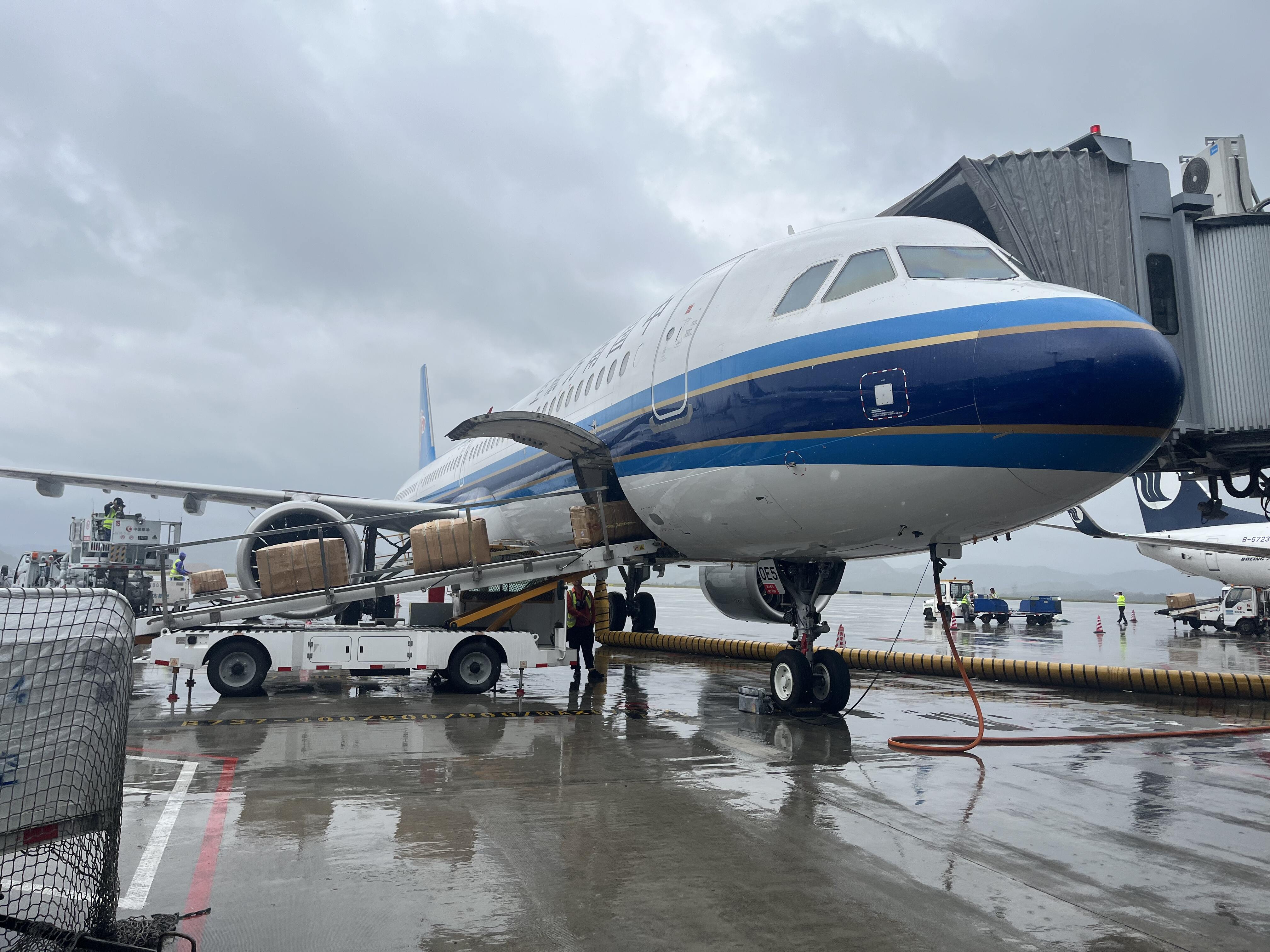 提升年货保障效能 护航“黔味”鲜达餐桌